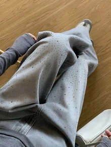 DAZY 女款破舊水洗漂白水鑽裝飾寬鬆寬腿牛仔長褲 休閒度假街頭日常韓系秋冬長褲 - 灰色 - 查看 4