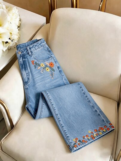 GlowEve Jeans con bordado floral para mujer