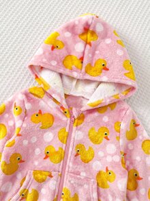 SHEIN Setelan Baju Terusan dan Celana Motif Bebek untuk Bayi Perempuan, Terdiri dari Kaos Hoodie dan Celana Panjang dengan Resleting Depan - Berwarna merah muda - View 10