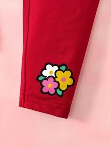 HELLO KITTY AND FRIENDS | SHEIN طقم سويت شيرت وبنطلون بطبعة كرتونية مع بطانية رأس للبنات الرضع - متعدد الألوان - مشاهدة 7