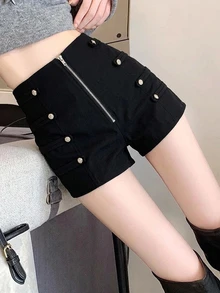 DAZY 女款純色拉鍊門襟雙排鈕扣設計時尚短褲 - 黑色 - 查看 3