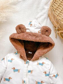 SHEIN Vintaside Kids 1件男嬰連帽連身衣 可愛學院風 白色棕色臘腸狗印花 熊耳朵 毛絨內裡 長袖 連帽 加厚 冬季節日毛衣 秋季拉鍊款 - 杏色 - 查看 6