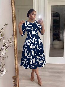 SHEIN Lady Plus Size Women's All-Over Print Pleated Casual Everyday Summer Dress - Navy Blue - View 4