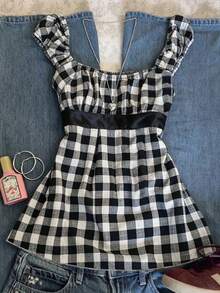 IslaSuriya Sleeveless Square Neck Plaid Pleated Tank Top - Multicolor - View 1