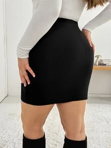 Shapeblank Women's Plus-Size Black Bodycon Skirt – Stylish, Stretchy, Comfortable, Versatile, And Slimming (Autumn/Winter),Fall Outfits,Curve Bottom,Simple Style - Black - View 3
