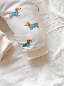 SHEIN Vintaside Kids 1件男嬰連帽連身衣 可愛學院風 白色棕色臘腸狗印花 熊耳朵 毛絨內裡 長袖 連帽 加厚 冬季節日毛衣 秋季拉鍊款 - 杏色 - 查看 8