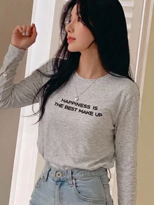 DAZY 女款圓領字母印花長袖極簡風T恤，適合日常穿著 - 淺灰色 - 查看 3