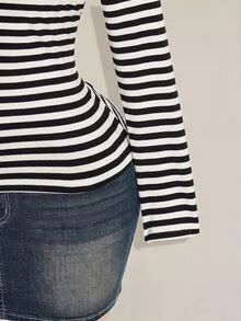 SHEIN ICON Women's Plus Size Autumn/Winter Contrast Lace Black & Gray Striped Fitted T-Shirt Fall - Black and White - View 9