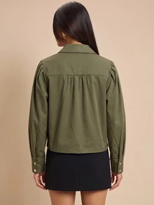 Bluhae Jaket Kasual Wanita Warna Polos dengan Kerutan, Bahu Jatuh, Lengan Panjang dan Kancing Depan Tunggal - Hijau Tentara - View 2