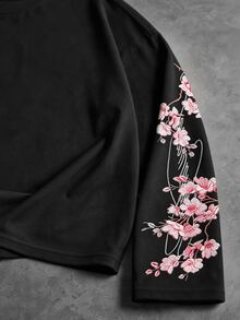 Sport MetroGents Kaos Olahraga Pria Lengan Panjang Kerah Bulat Motif Bunga & Huruf - Hitam - View 6