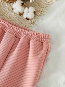 SHEIN 4-8歲女童兩件式羅紋運動套裝，圓領壓紋字母衛衣與慢跑長褲套組，棉混紡春秋休閒小女孩穿搭 - 粉色 - 查看 6