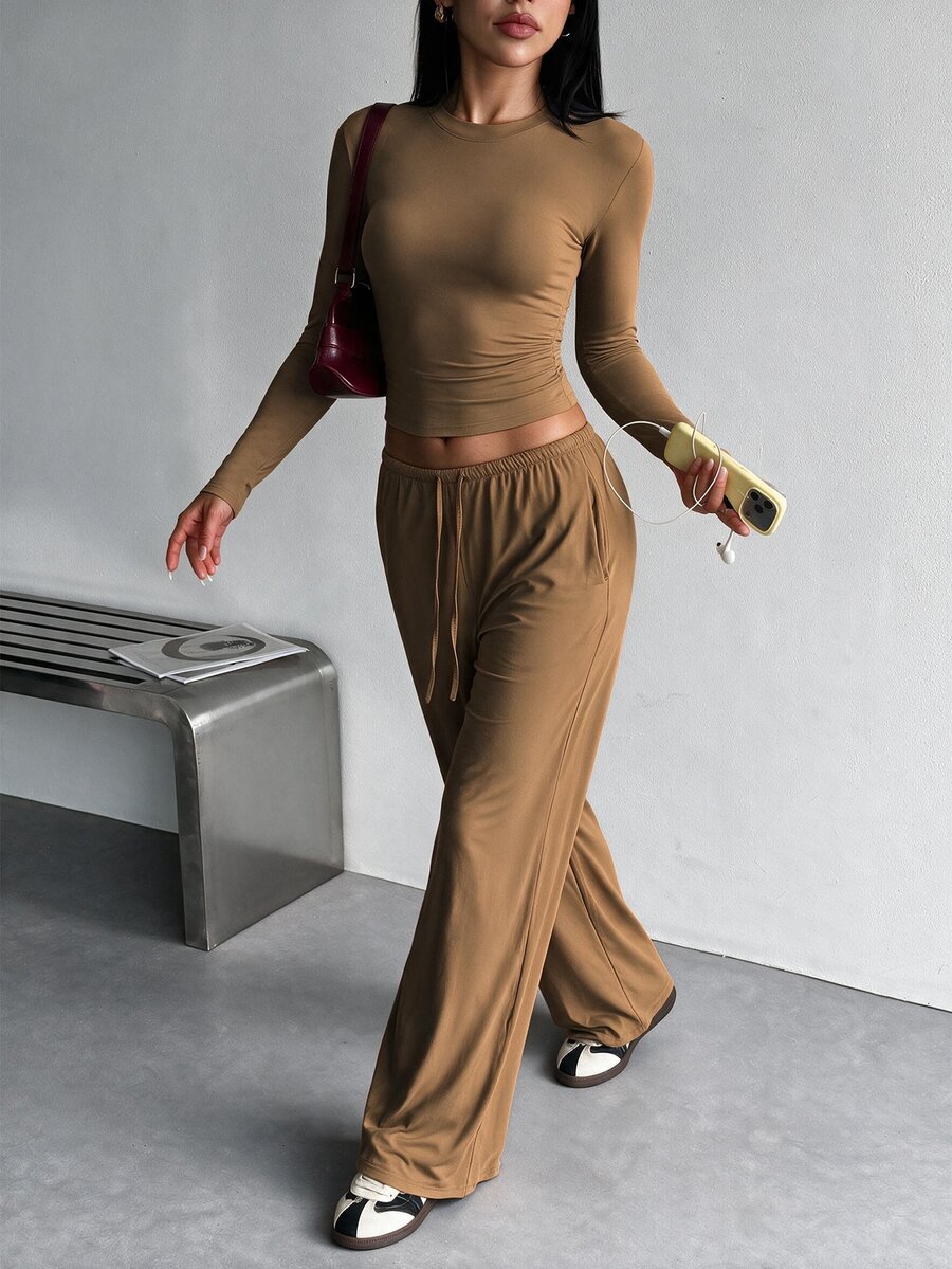 Dewbera Dewbera 2pcs Women's Dark Brown Seamless Knit Set - Coffee Brown - View 1