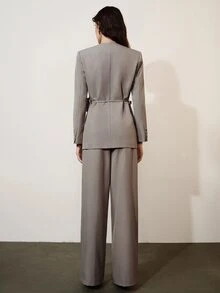 Aveloria Modichic European And American Style Autumn/Winter New Fashion Versatile Solid Color Diagonal Stripe Round Neck 3D Floral Decor Blazer And Pants Suit Set For Women - Khaki - View 2