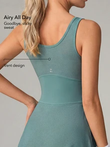 OutZeal Women Active Dress Gym Tennis Workout Mesh Panel Bra-In Removable Pads With Pocket Summer - Green - View 3