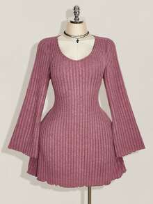 SHEIN ICON 女款秋冬復古休閒 80年代極簡 V 領喇叭袖毛絨羅紋紫色緊身洋裝 秋季外出約會穿搭 - 酒紅色 - 查看 4