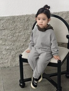 DAZY Infant/Toddler (Girl) Hooded Striped Long Sleeve Autumn/Winter Korean Style 2 Pieces Sweatshirt Set - Light Grey - View 3