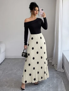 Elenzga Gaun Lengan Panjang Wanita Elegan dengan Bahu Asimetris dan Motif Polkadot Patchwork - Hitam dan Putih - View 3
