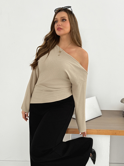 Shapeblank Plus Size Women Solid Color Asymmetrical Shoulder Casual Daily Wear Blouse