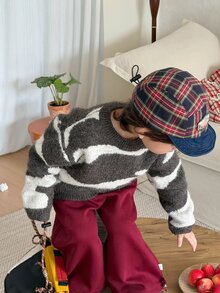 DAZY Infant (Boy) Round Neck Colorblock Casual Long Sleeve Sweater - Light Grey - View 4