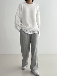 DAZY Women's Solid Color Round Neck Drop Shoulder Long Sleeve Casual Loose Sweater - White - View 3