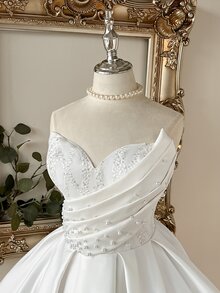 Lovelzi Elegant Luxurious White Sequin Embroidered Patchwork Satin Handmade Sequins Decor Strapless Asymmetric Bubble Hem Wedding Gift Party Dress - White - View 2