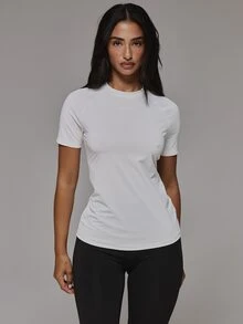 Musera Sport Crewneck Sport Logo Printed Short Sleeve Sport Tshirts 2 Pieces Multipack Set Sport Essentials Basics Autumn Fall Winter - Black and White - View 2