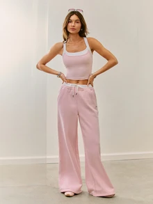 GLOWMODE Cozy Street Collection Daylight FeatherFit™ Mock 2-Piece Tank Top dengan Tali Silang Belakang Untuk Yoga Pilates Studio Pakaian Aktif Sehari-hari - Baby Pink - View 8