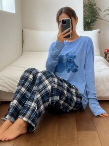 DAZY 可愛熊圖案寬鬆長袖T恤與格紋直筒長睡褲 2件組女款居家睡衣套裝 - 藍色 - 查看 4