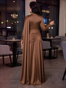 SHEIN Lady Plus Size Women Solid Color Pleated Ribbon Design Elegant Dress - Coffee Brown - View 2