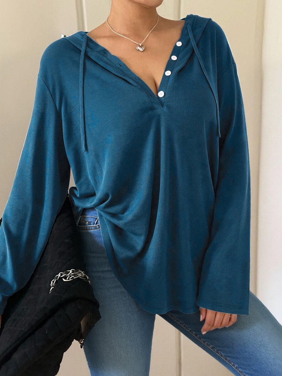 Vibekara 休閒優雅極簡學院風連帽寬鬆顯瘦套頭打底 T-shirt,大尺碼女款秋冬季 - 寶藍色 - 查看 1