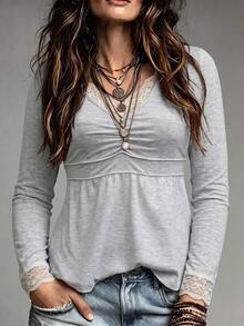 SHEIN Franclia Women's Solid Color Contrast Lace V-Neck Long Sleeve Ruched T-Shirt - Grey - View 5