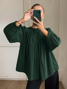 DAZY Blus Boneka Wanita Warna Polos Longgar Kerah Bulat Lengan 3/4 Kerut Corduroy Kasual untuk Liburan Musim Semi dan Musim Gugur - Hijau - View 4