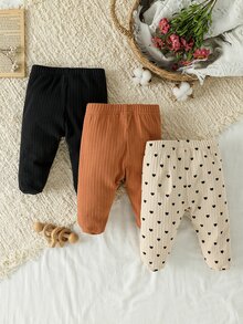 SHEIN 3件組新生女嬰秋冬新款褲裝套裝，黑色、棕色、杏色可選，愛心圖案，柔軟舒適面料，可愛休閒風，適合0-9個月寶寶日常穿著或戶外活動 - 彩色 - 查看 3