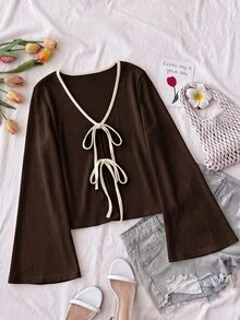SHEIN 青少年女孩休閒純色寬鬆前綁帶喇叭袖上衣，適合度假、返校、教師日常穿著與外出，「Old Money 風格」度假長袖上衣（棕色/度假風/秋季風），款式包含前綁帶、V 領等多款，甜美時尚 - 棕色 - 查看 6