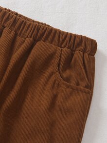 SHEIN Playful Pals 2件組少女可愛熊貼布羅紋針織開襟衫與復古燈芯絨喇叭褲套裝，落肩長袖秋季休閒服飾 - 杏色 - 查看 5