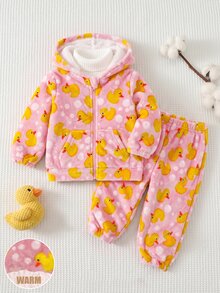 SHEIN Setelan Baju Terusan dan Celana Motif Bebek untuk Bayi Perempuan, Terdiri dari Kaos Hoodie dan Celana Panjang dengan Resleting Depan - Berwarna merah muda - View 13