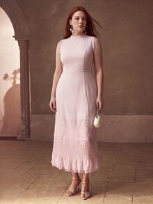 MOTF PREMIUM FASHIONABLE ELEGANT DESIGN LUXURY LACE PATCHWORK FLORAL PLEATED SLEEVELESS PLUS SIZE DRESS - Pink - View 3