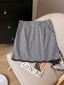 Muvela Women's Plaid Casual Versatile Daily Wear Mini Skirt - Black and White - View 1