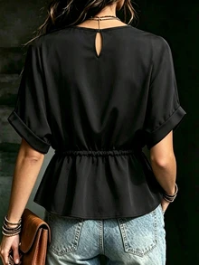Trelyra Blus Polos Pinggang Serut Lengan Kelelawar - Hitam - View 2