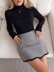 Muvela Women's Plaid Casual Versatile Daily Wear Mini Skirt - Black and White - View 5