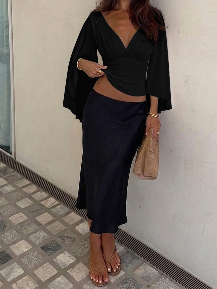 Women's Solid Color Deep V-Neck Flared Sleeve Pleated Fashion Blouse - Black - View 4