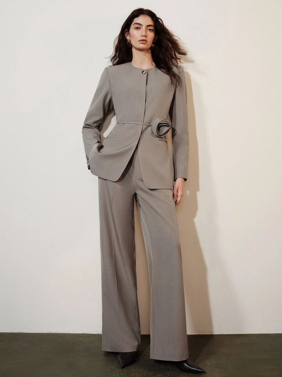 Aveloria Modichic European And American Style Autumn/Winter New Fashion Versatile Solid Color Diagonal Stripe Round Neck 3D Floral Decor Blazer And Pants Suit Set For Women - Khaki - View 1