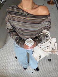 Muchica 女款條紋不對稱單肩針織蝙蝠袖短版T恤，適合萬聖節、街頭風、派對、秋冬/夏季、聖誕節、新年、感恩節、畢業典禮、優雅、外出、約會、通勤、情人節、Y2K及其他場合 - 黑色 - 查看 4