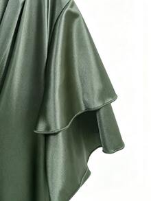 GlowEve CURVE Plus Size Elegant Party Style Ruffle V-Neck Cinched Waist Dress - Green - View 6