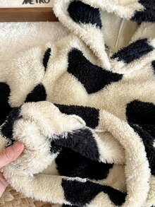 LMoss Kids Baby Girl Knitted Heart Pattern Faux Fur Hooded Long Pants Casual Sweatshirt Set 2 Pieces - Black and White - View 6