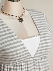 SHEIN ICON 女款大尺碼蕾絲拼接條紋假兩件式T恤 - 淺灰色 - 查看 6