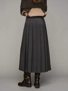 MOTF PREMIUM WOMEN'S SOLID COLOR PLEATED CASUAL VERSATILE DAILY WEAR SKIRT - Dark Grey - View 3