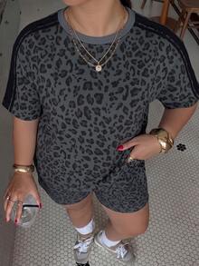 Muchica Plus Size Women Dark Gray Leopard Print Crew Neck Short Sleeve Top And Side Stripe Shorts Casual 2 Pieces Set - Dark Grey - View 4