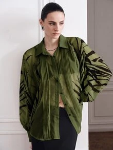 Aveloria Modichic Summer Runway Black & White Contrast Tiger Zebra Animal Print Positioned Chiffon Loose Slightly Sheer Collared Pleated Design Women Long Sleeve Blouse Elegant Sophisticated Modern Sexy Old Money Quiet Luxury Vacation Casual Versatile - Olive Green - View 6