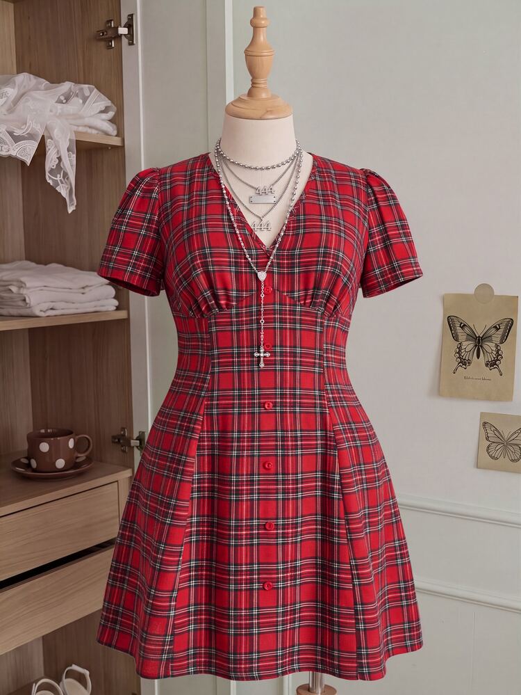 Comfortcana Plus Size Women's V-Neck Plaid Casual Short Sleeve Dress - Red - View 9
